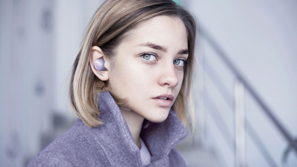 Yamaha TW-E3B True Wireless Earbuds