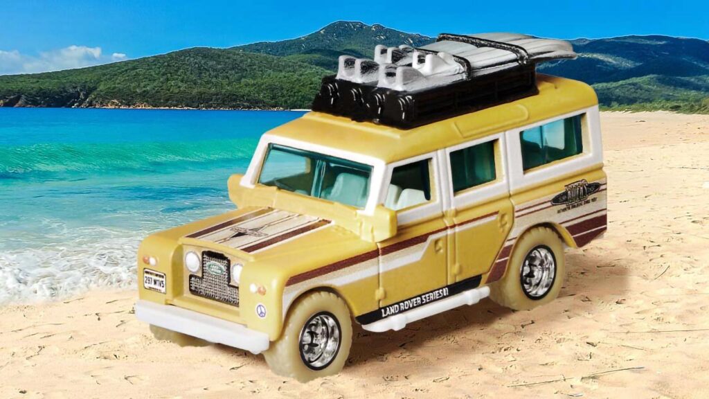 Matchbox ’65 Land Rover Gen II Safari Die-cast Car