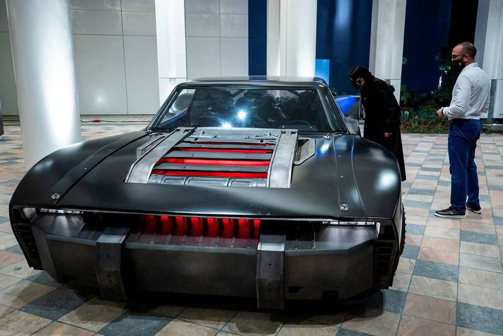 A Good Look at The New 2022 Batman Batmobil