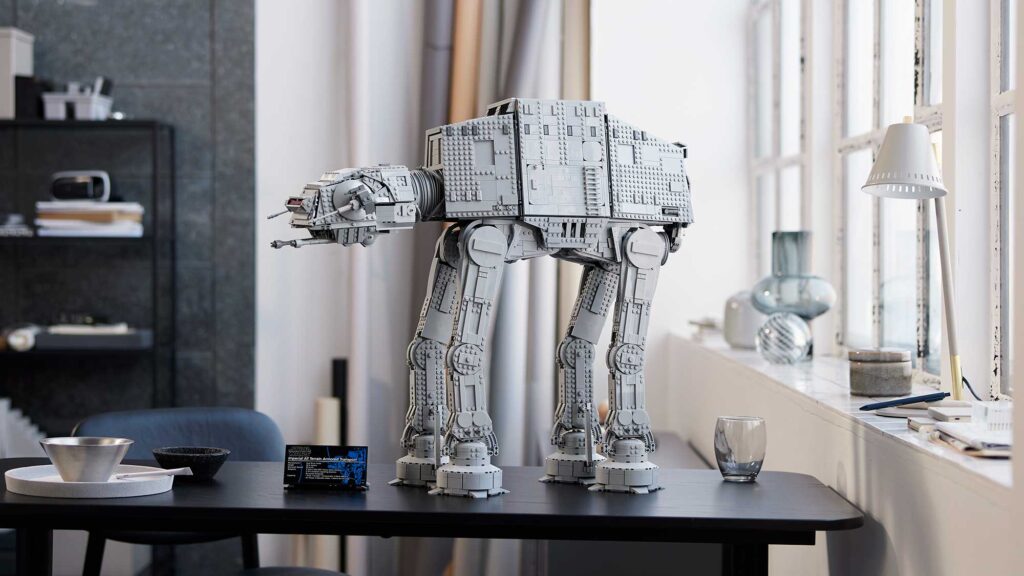 LEGO 75313 Star Wars AT-AT Construction Set