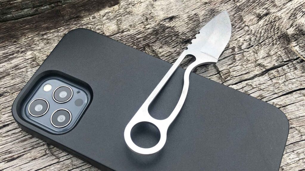 Knyphe Phone Case + Everyday Carry Knife
