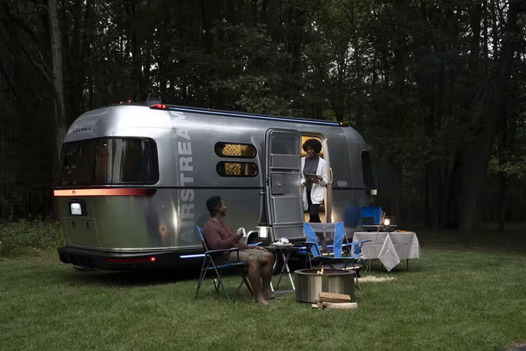 Airstream eStream Concept