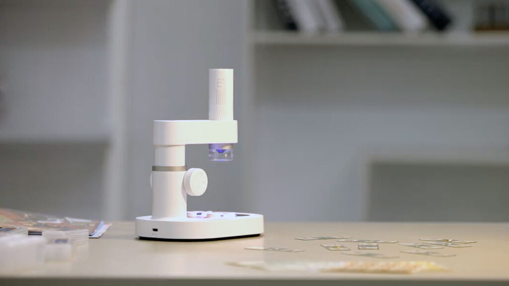BeaverLAB Pro Microscope