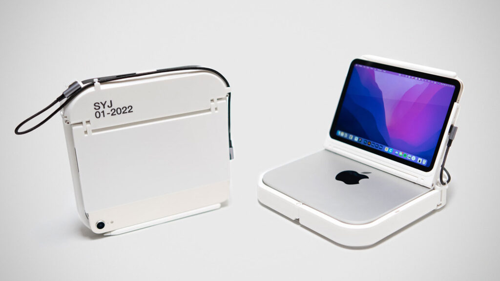 Guy Turned Mac mini Portable with a Display