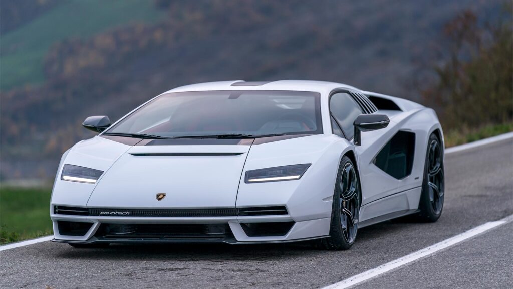 Limited-Lamborghini-Countach-