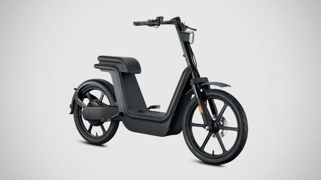 Muji x Sundiro Honda Electric Bicycle