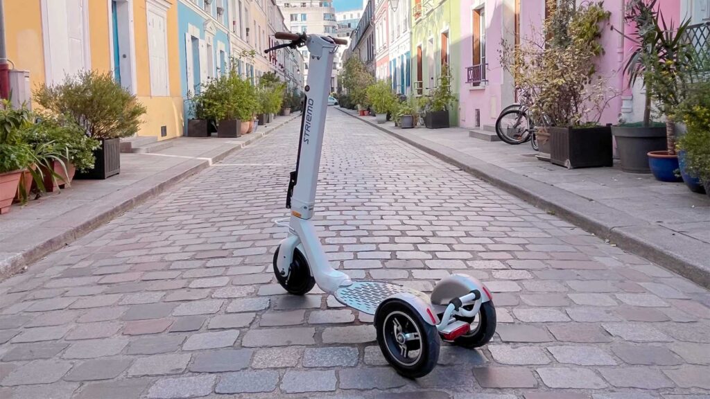 Striemo 3-wheel Stand-up Electric Scooter