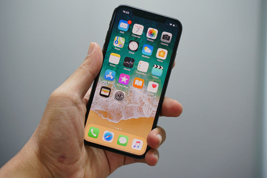 Why Refurbished iPhones Are Gaining Popularity