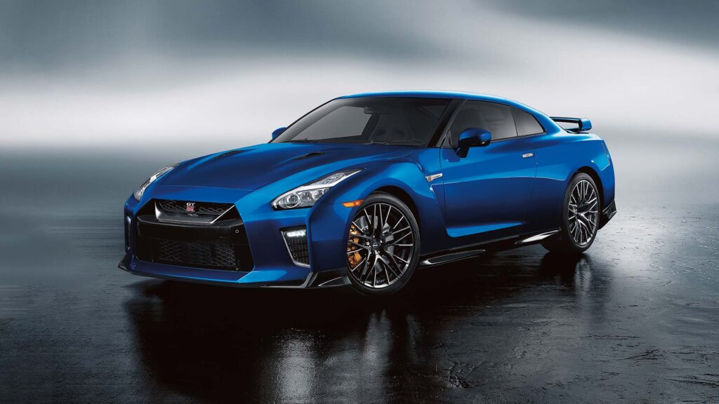 2023 Nissan GT-R MSRP US$113540