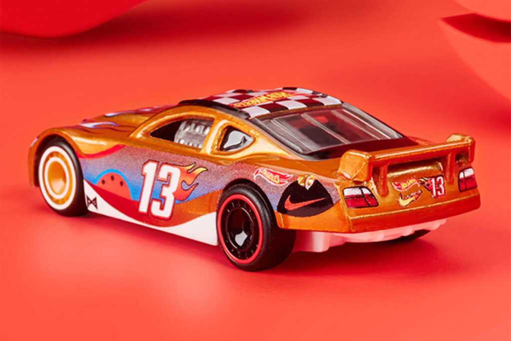 Paul George Hot Wheels Circle Tracker