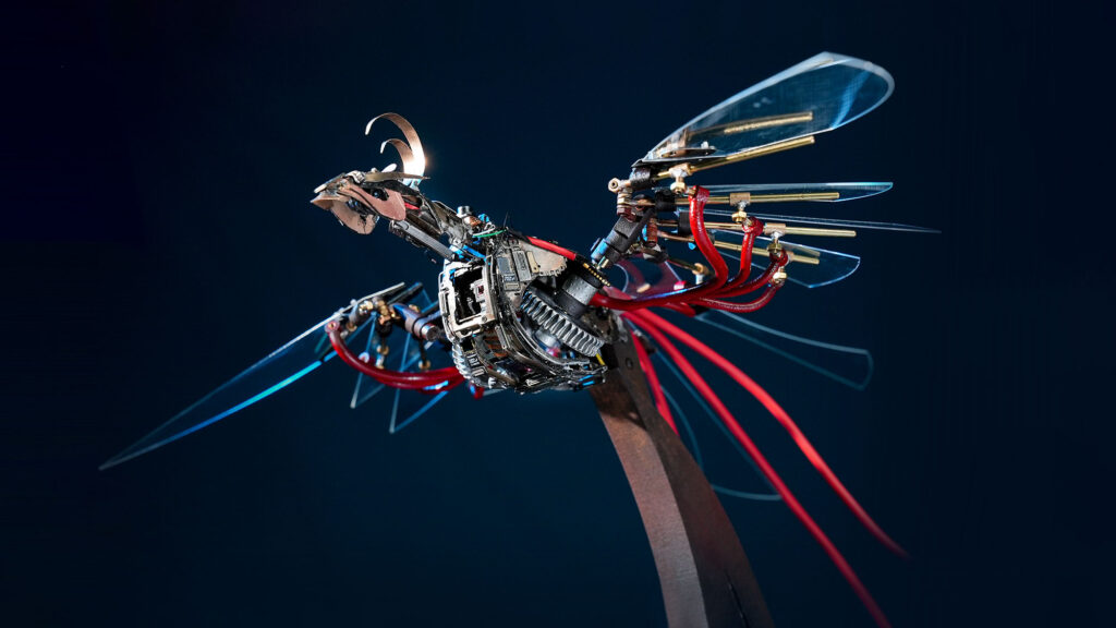 OnePlus 10 Pro Taken Apart, Turned Into a Sculpture