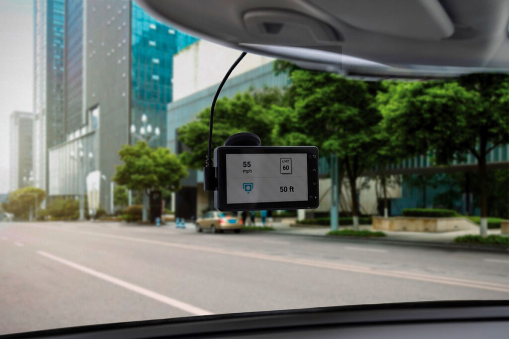 Garmin Dash Cam Live Always-connected LTE Dash Cam