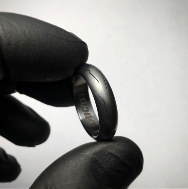 Racerings: Rings For Petrolheads And Motorheads. Diamond Optional.