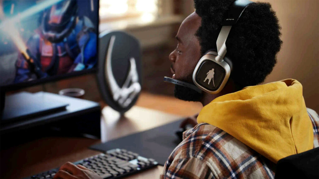 Logitech G ASTRO A30 Gaming Headset The Mandalorian Edition