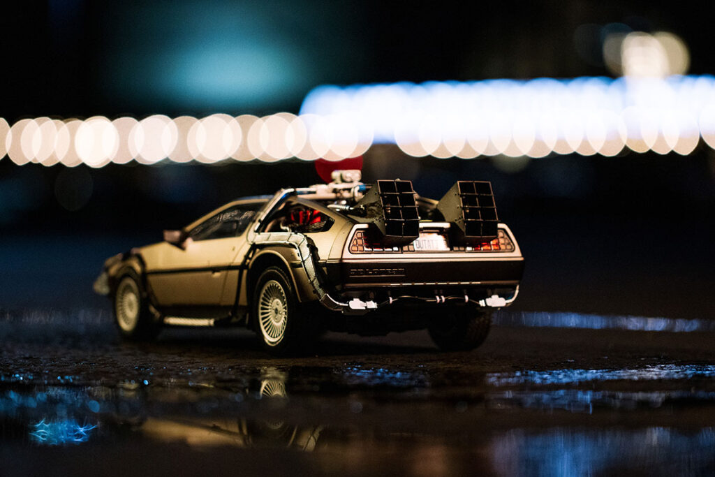 TOMY 1/10 Back to the Future DeLorean Time Machine