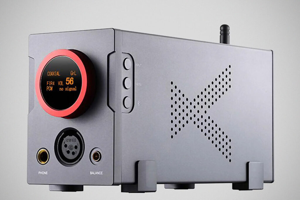 xDuoo XA-10 Balanced DAC and Amplifier