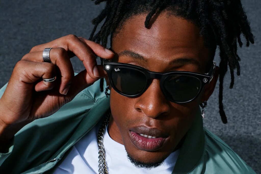 Ray-Ban x Meta Smart Glasses