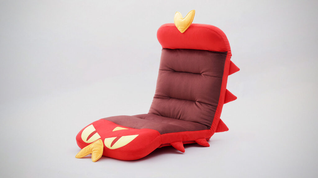 Pokemon Sizzlipede (Yakude) Chair by Seltan