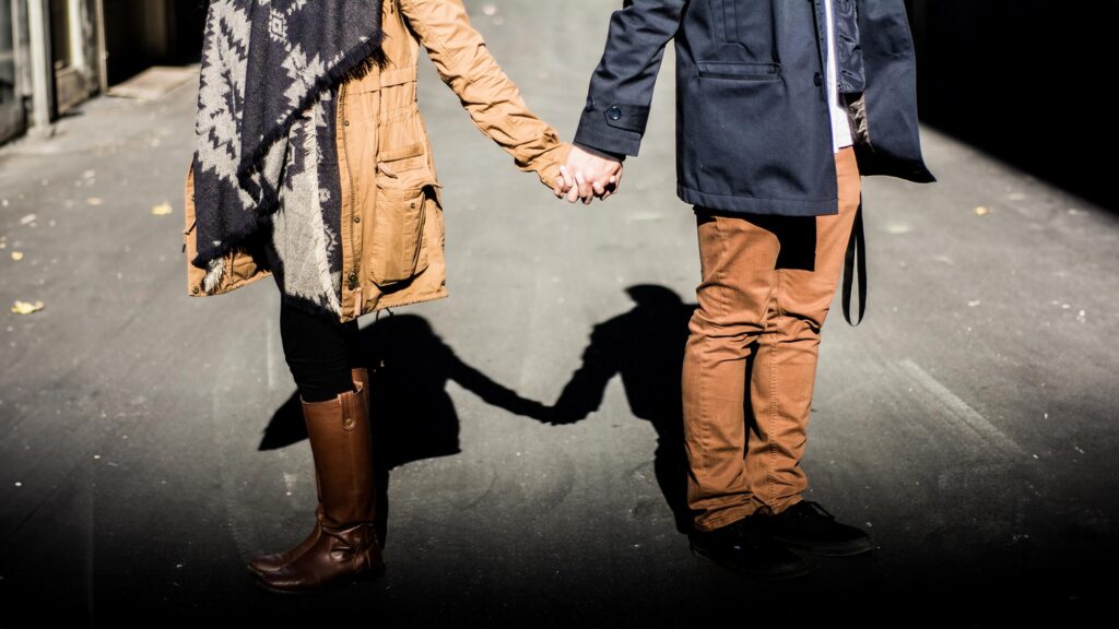 Couples In Sync: Stylish Matching Ideas