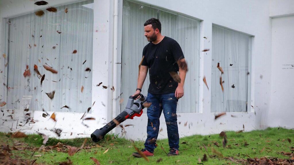 Enhulk 930 Electric Leaf Blower by AiDot