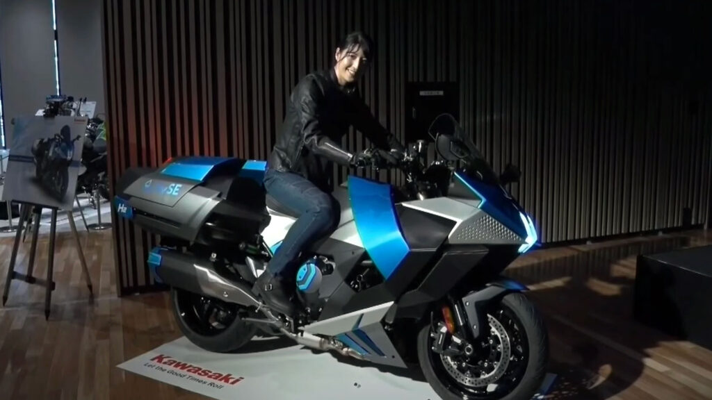 Kawasaki Ninja HySE Hydrogen-powered Motorcycle