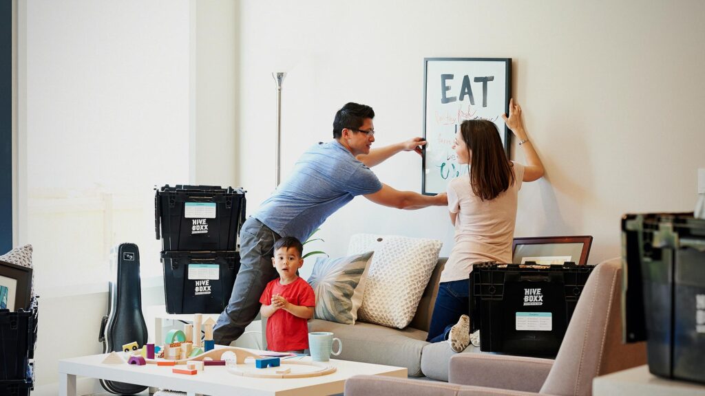 Moving House: What To Keep, Donate, Throw, Or Sell