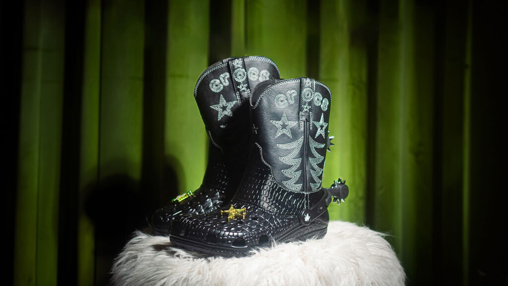 Crocs Classic Cowboy Boot