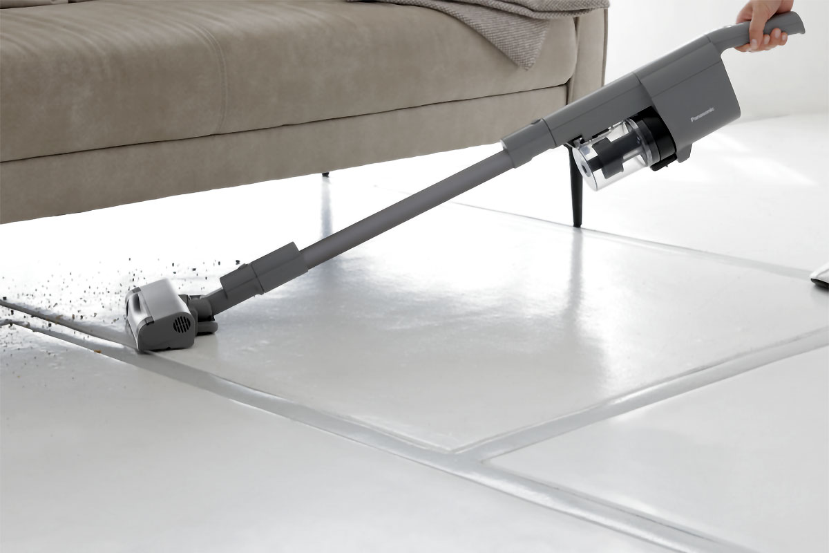 Panasonic MCSB53K Tanglefree Cyclone Cordless Stick Vacuum Vacuums