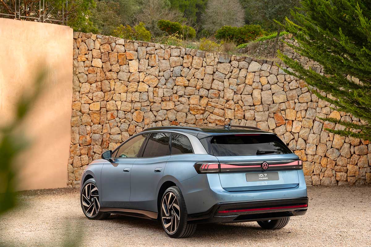 Volkswagen ID 7 Tourer Electric Station Wagon All The Cargo Space You volkswagen-id-7-tourer-electric-station-wagon-all-the-cargo-space-you
