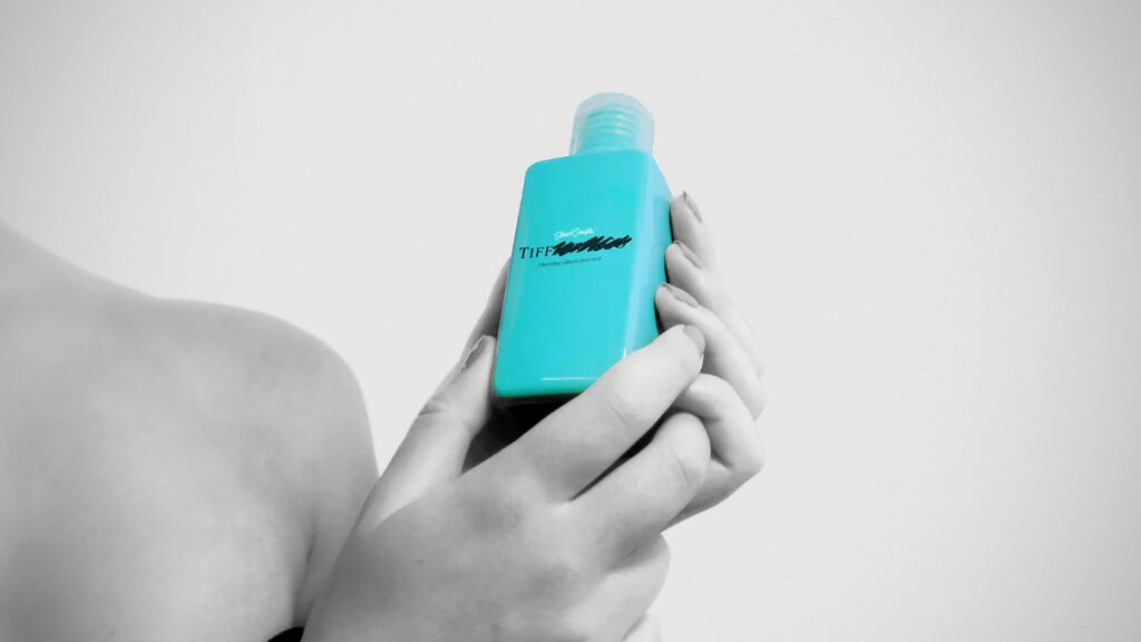 TIFF Blue Super Matte Acrylic Paint by Stuart Semple