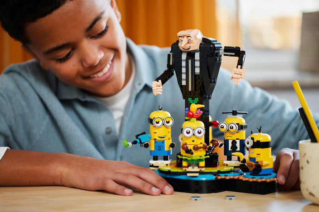 LEGO Despicable Me 4 Brick-Built Gru and Minions (75582)