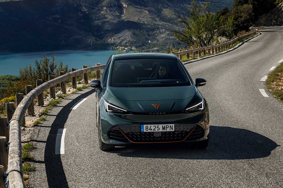  2024 CUPRA Born VZ: CUPRA’s First EV Becomes Even More Powerful Motiv 