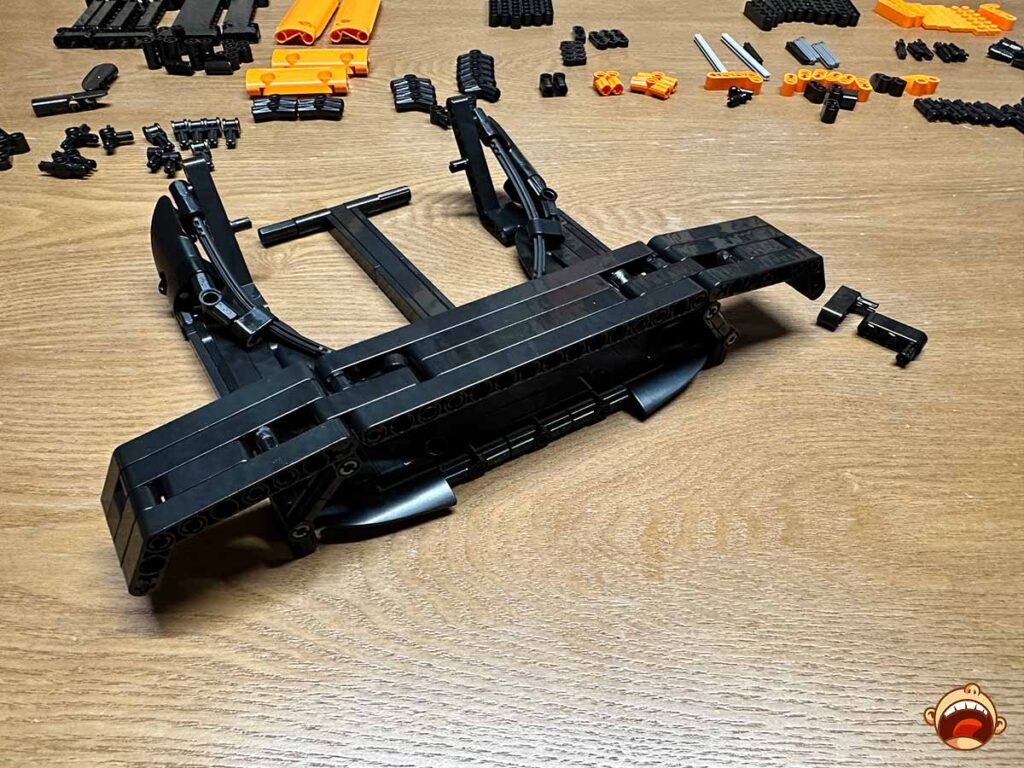 CaDA 1:8 Mazada RX-7 Is As Accurate As A Technic-style Widebody RX-7 ...