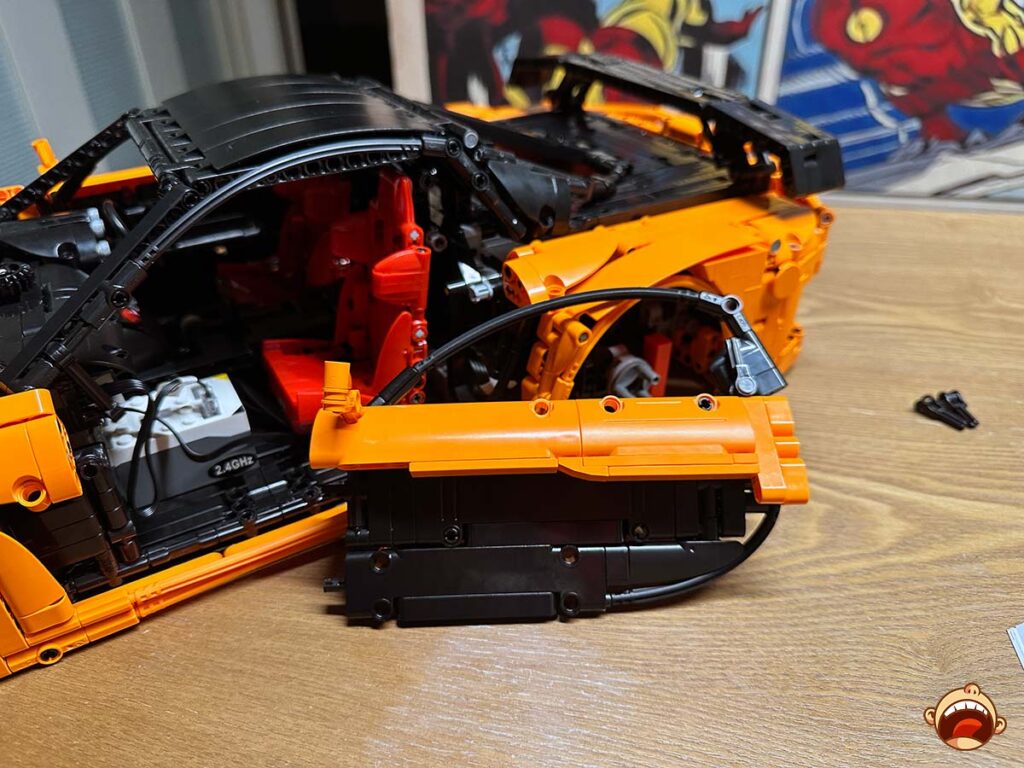 CaDA 1:8 Mazada RX-7 Is As Accurate As A Technic-style Widebody RX-7 ...