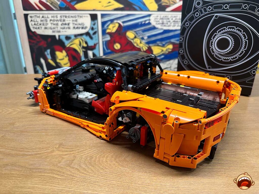 CaDA 1:8 Mazada RX-7 Is As Accurate As A Technic-style Widebody RX-7 ...