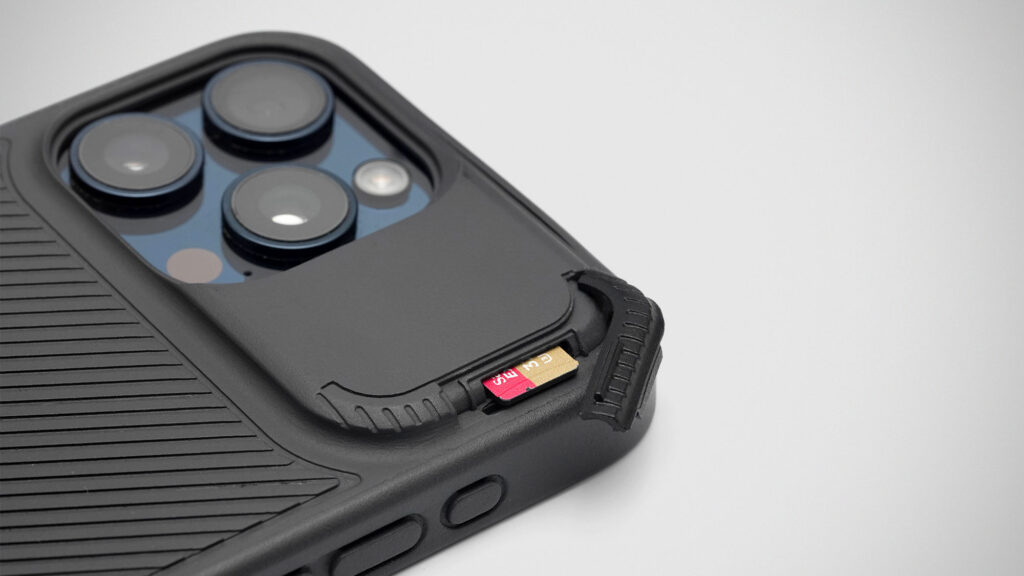 iRe5 iPhone Case with Integrated microSD Card Slot