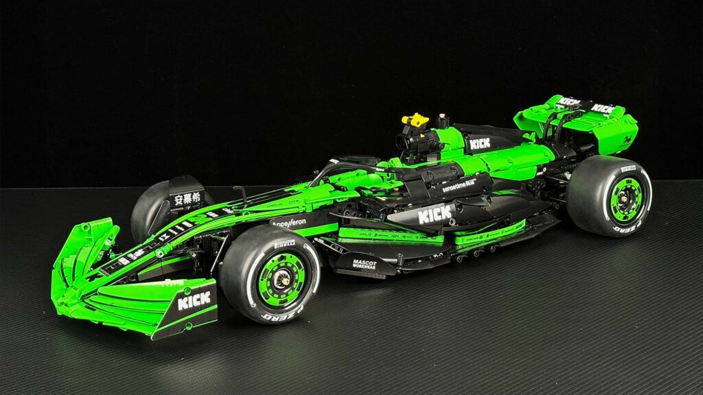 CaDA KlCK Sauber F1 Team C44 2024 C64010W