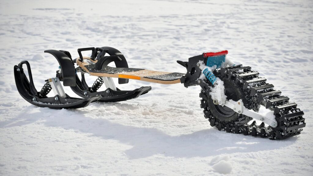 Sternboard Electric Skateboard with Snow Kit