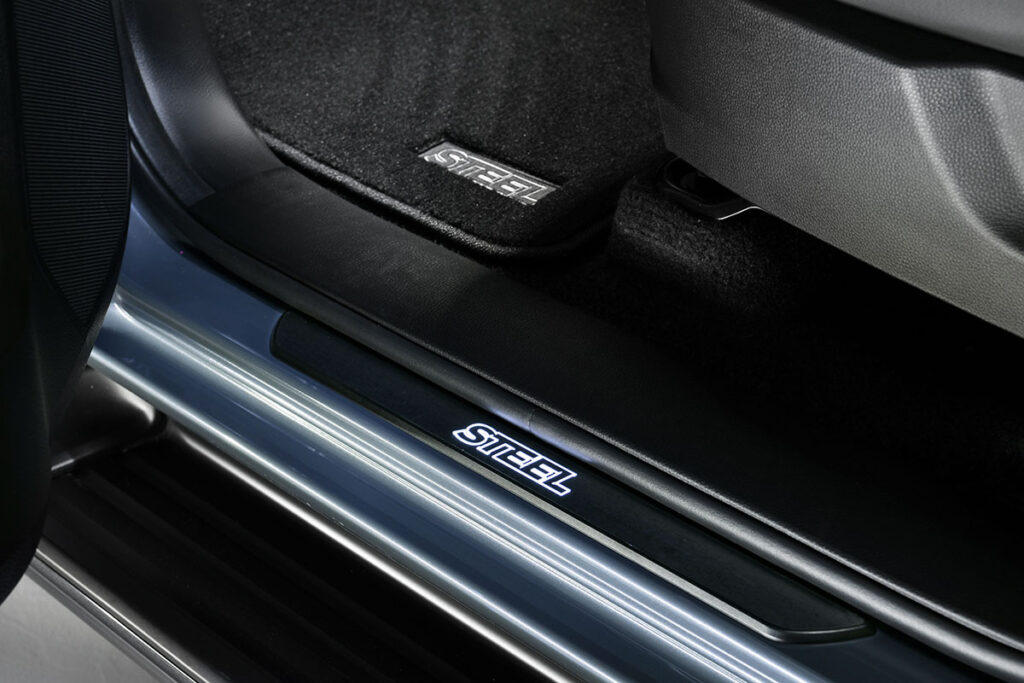 2025 Isuzu D-Max STEEL Edition