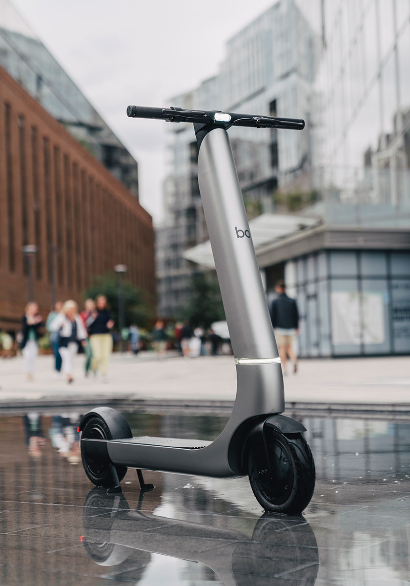 Bo M Electric Skatescooter by Bo