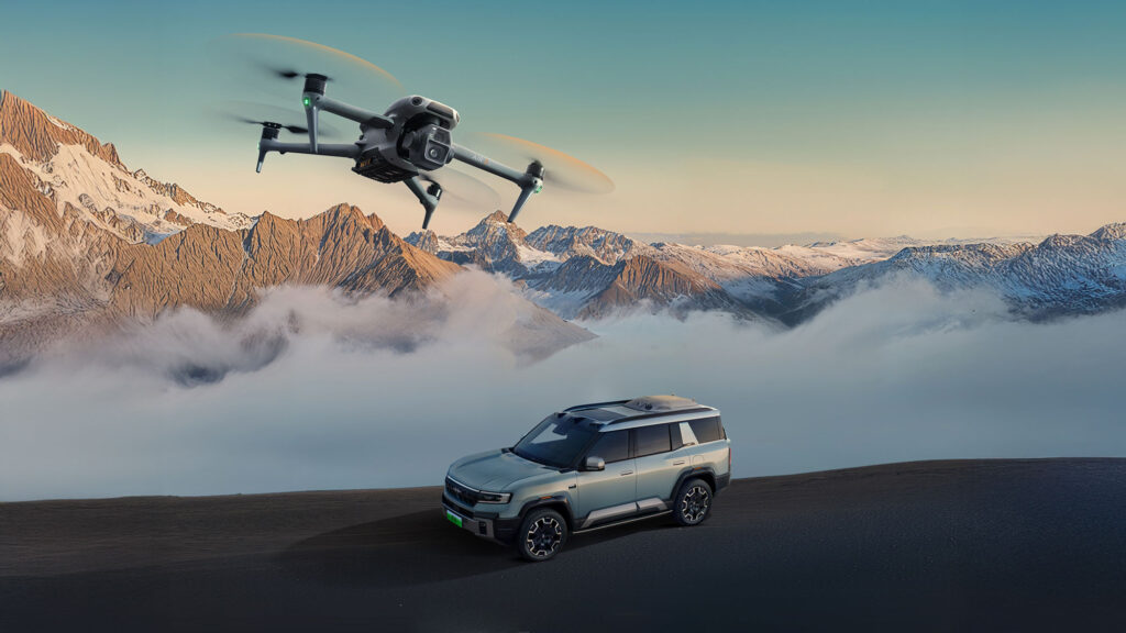 FangChengBao Bao 8 Hybrid SUV Drone Edition