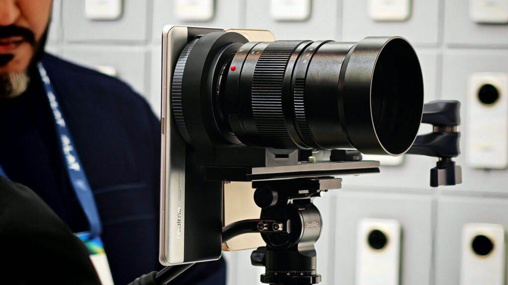 Realme Interchangeable Lens Concept Phone