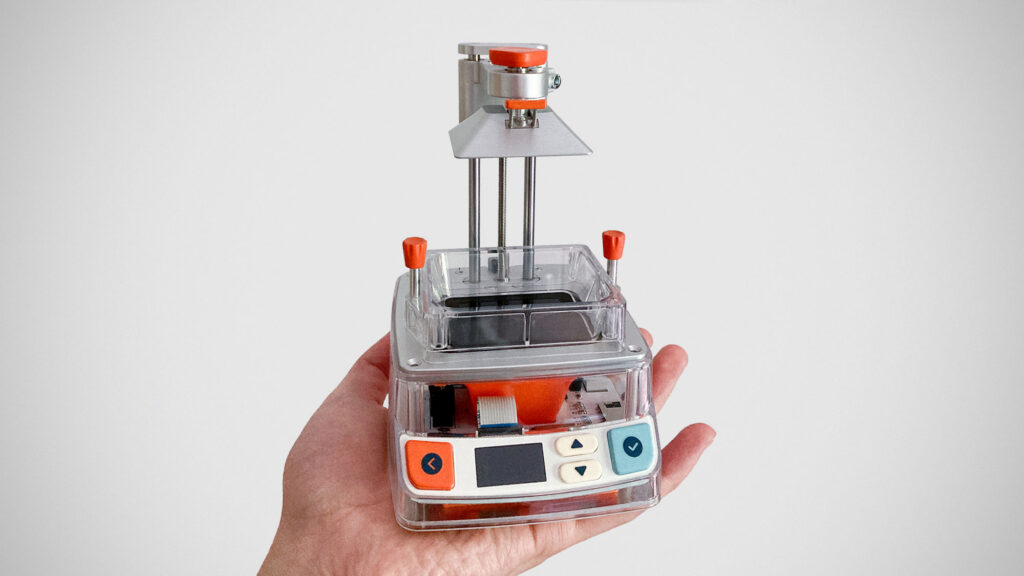 TinyMaker Open Source 3D Printer