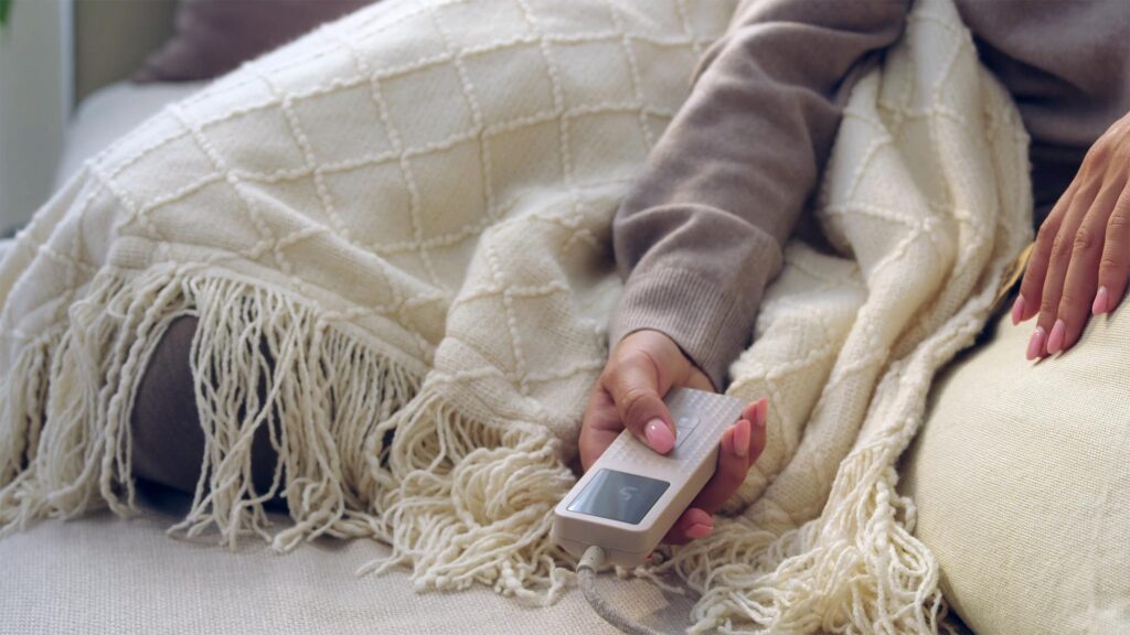 BOHEM Heated Sofa Blanket