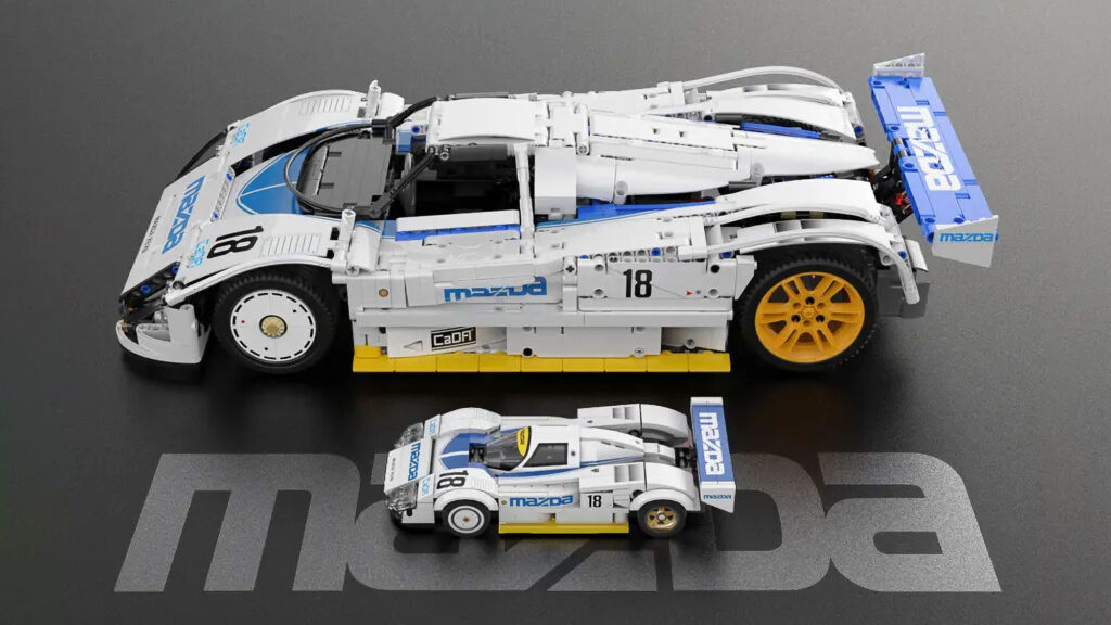 CaDA 1:10 Scale Mazda 787B (C63007) Set