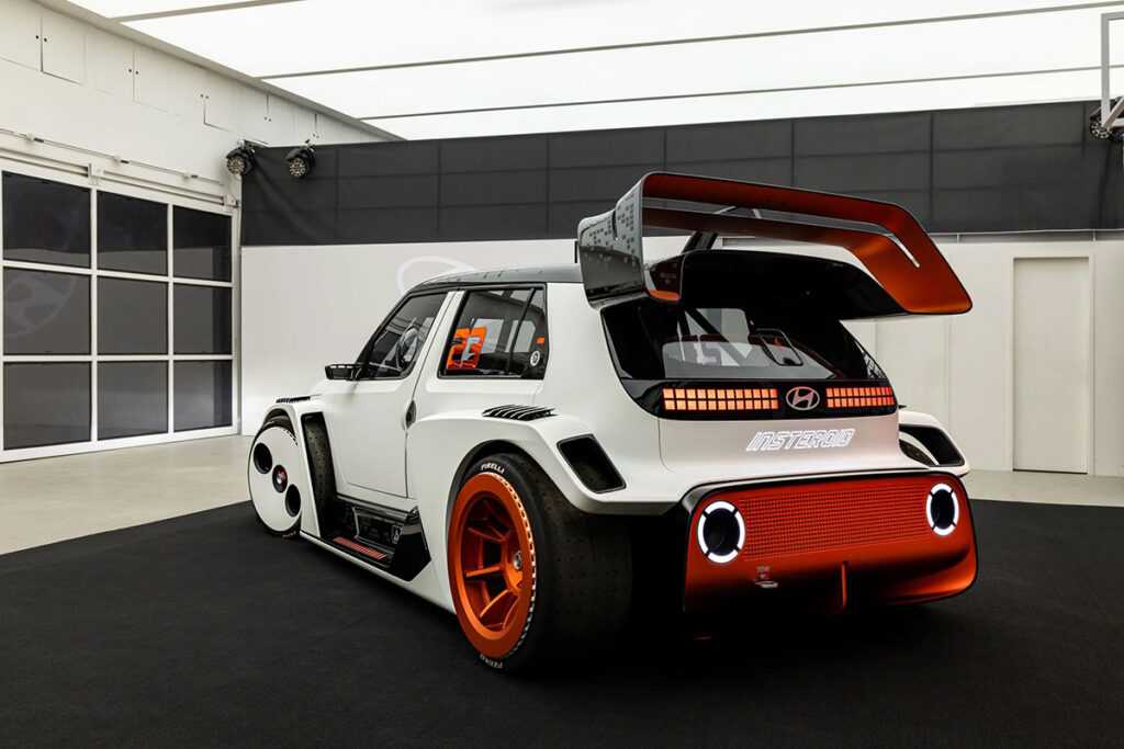 Hyundai INSTEROID Concept Car