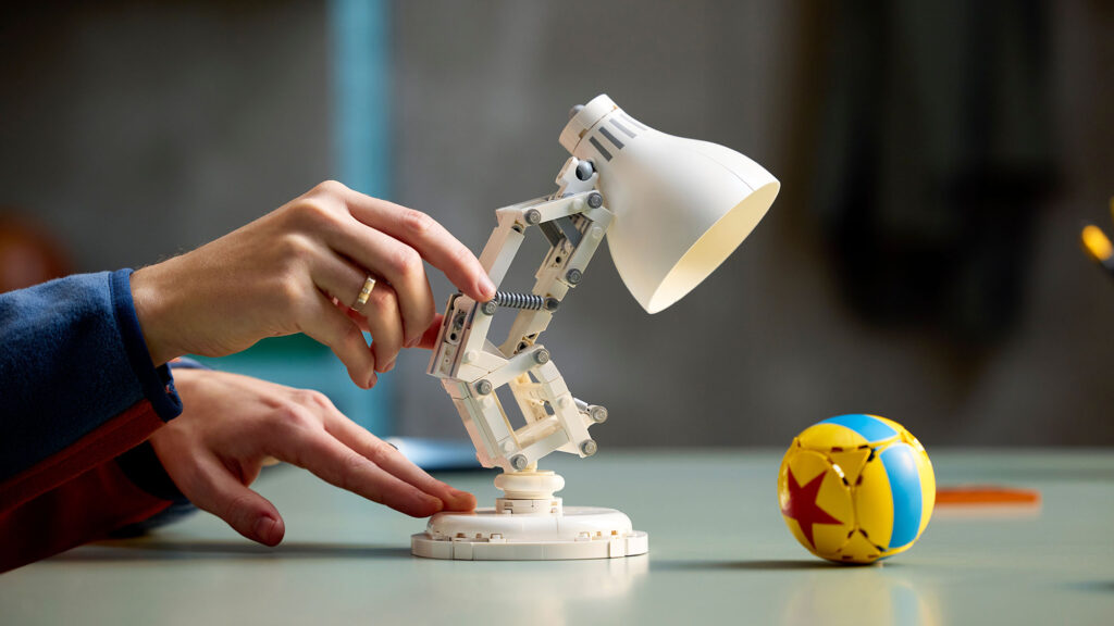 LEGO Ideas Disney Pixar Luxo Jr. (21357)