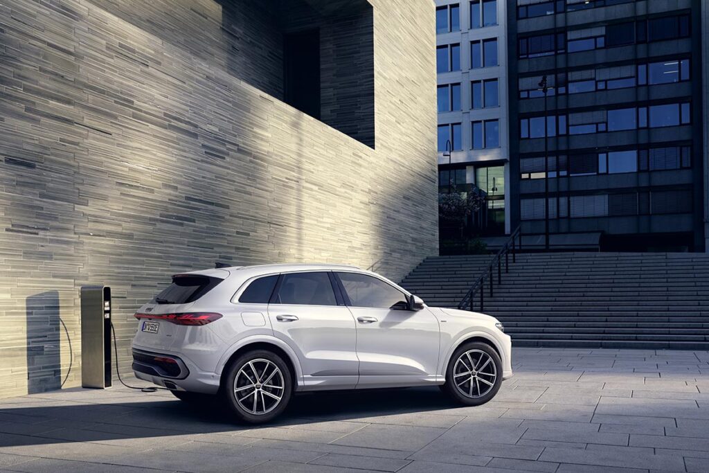 2026 Audi Q5 e-hybrid SUV
