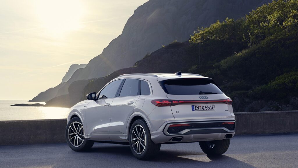 2026 Audi Q5 e-hybrid SUV