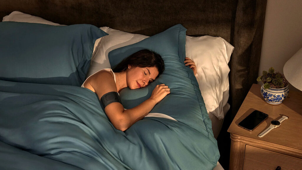  Sleep Like A Pro: Garmin’s New Smart Band Tracks More Than Zzzs